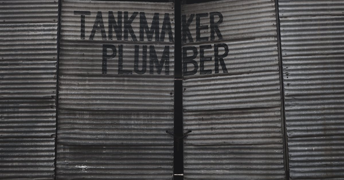 Who is eligible for the NSW water tank rebate?